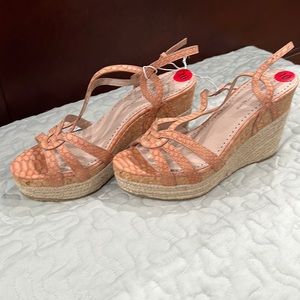 Wedge sandals